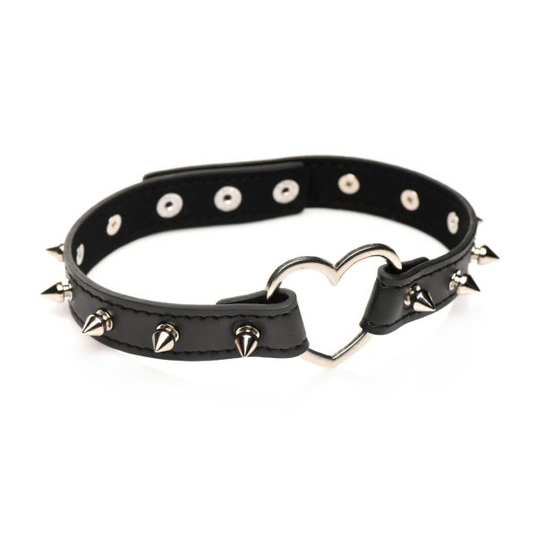 Collar XR Brands corazón púas piel vegana